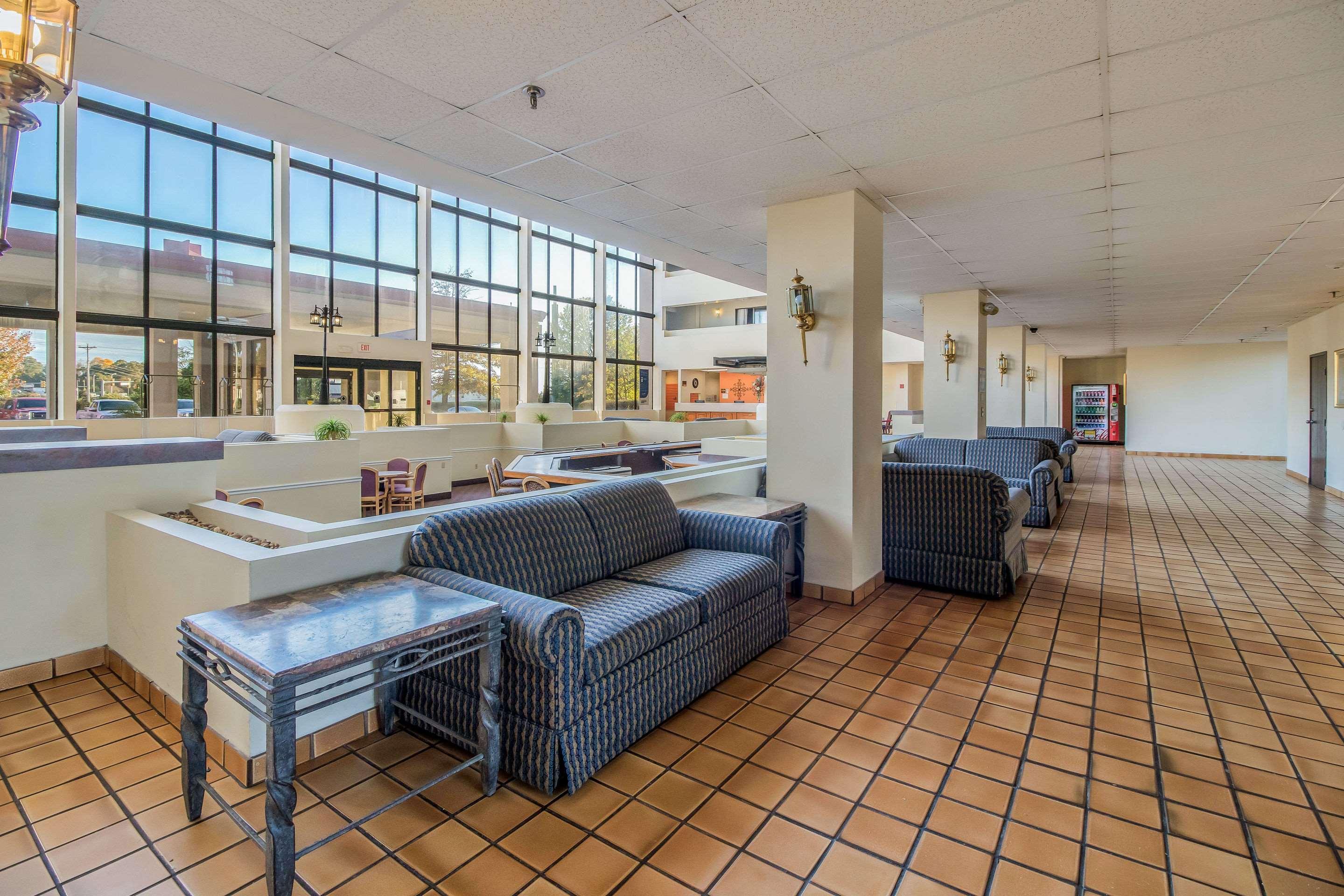 Clarion Hotel Jackson Northwest Εξωτερικό φωτογραφία