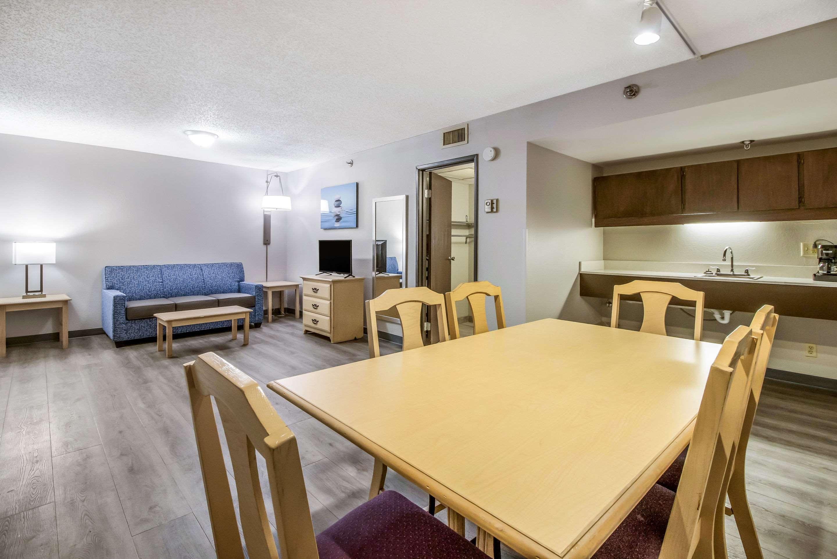 Clarion Hotel Jackson Northwest Εξωτερικό φωτογραφία