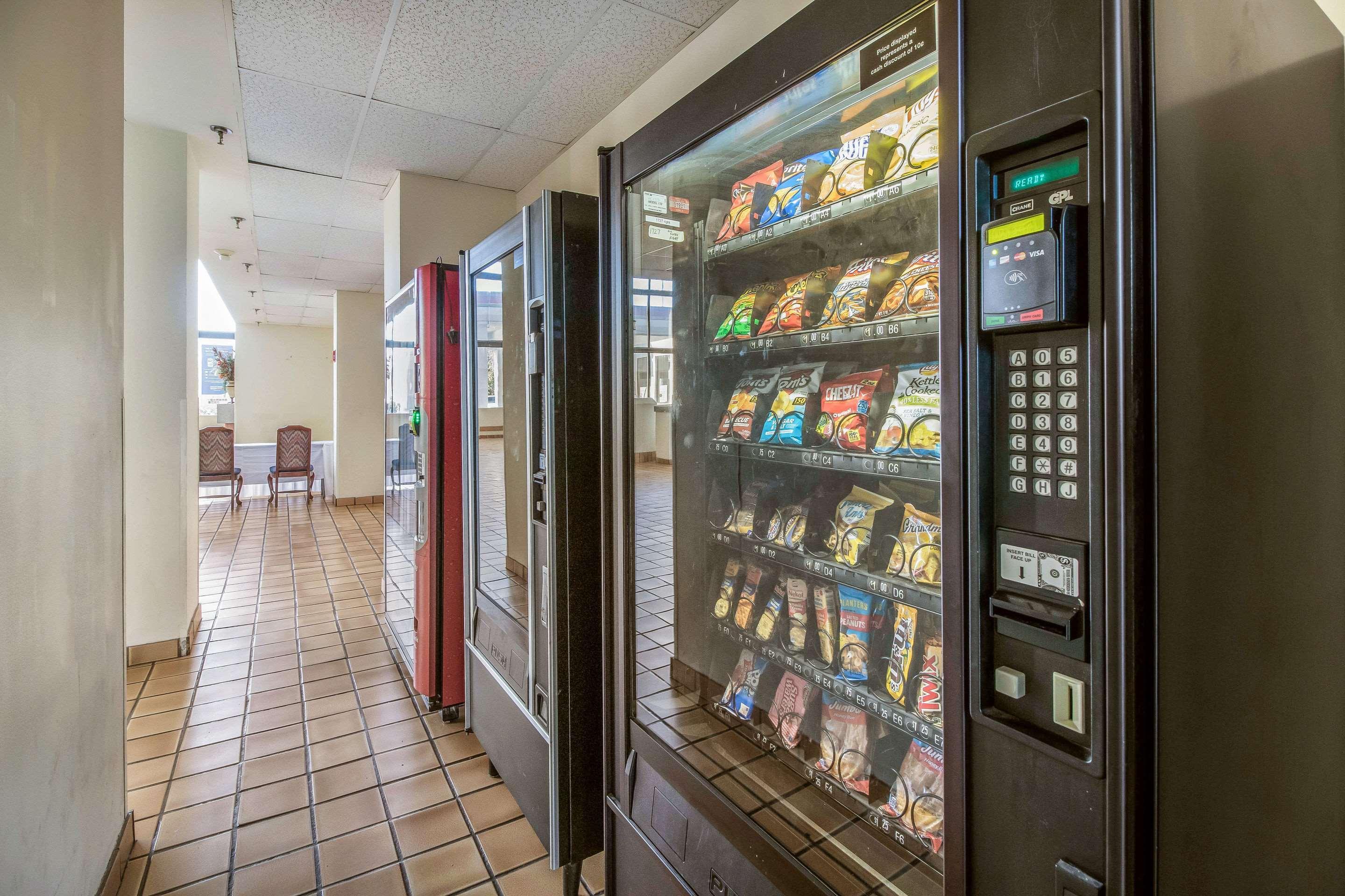 Clarion Hotel Jackson Northwest Εξωτερικό φωτογραφία