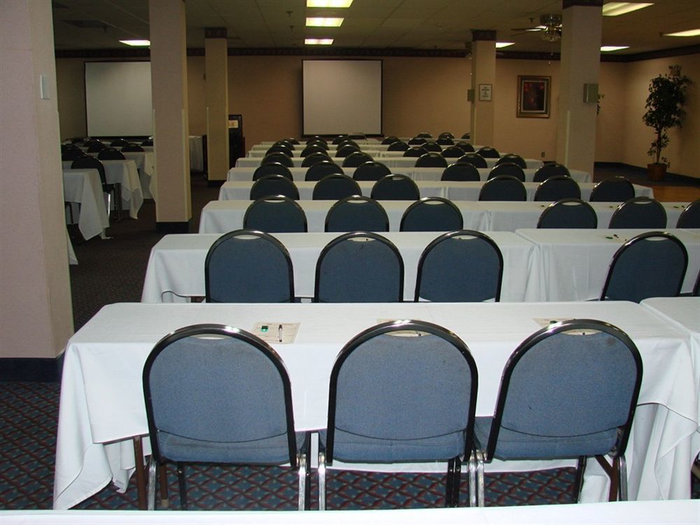 Clarion Hotel Jackson Northwest Εξωτερικό φωτογραφία